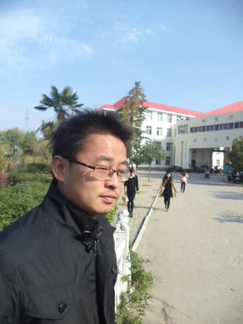 体育教师  陈振宇