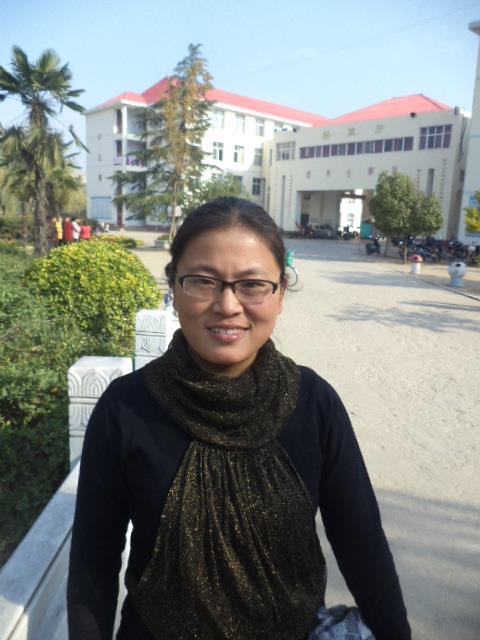 英语教师 崔玉娥