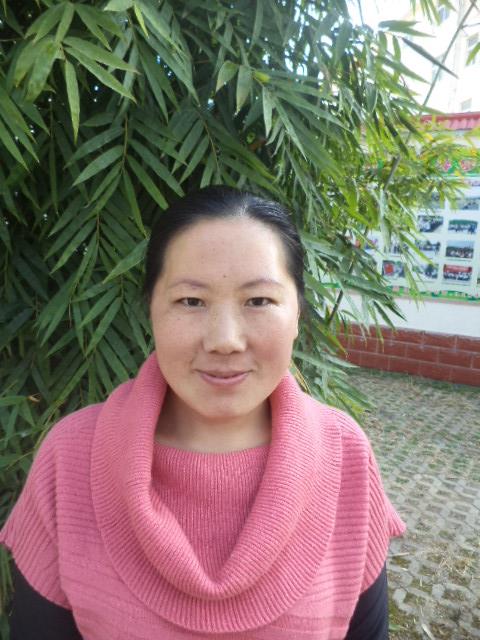 英语教师  朱保果