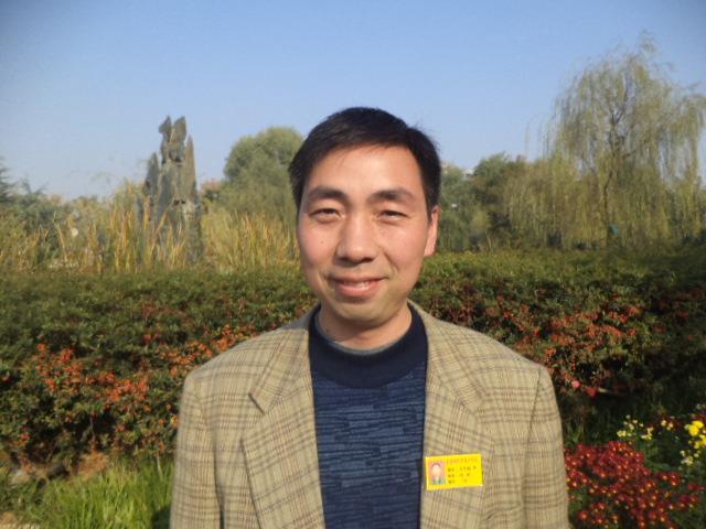 信息教师  吉付国