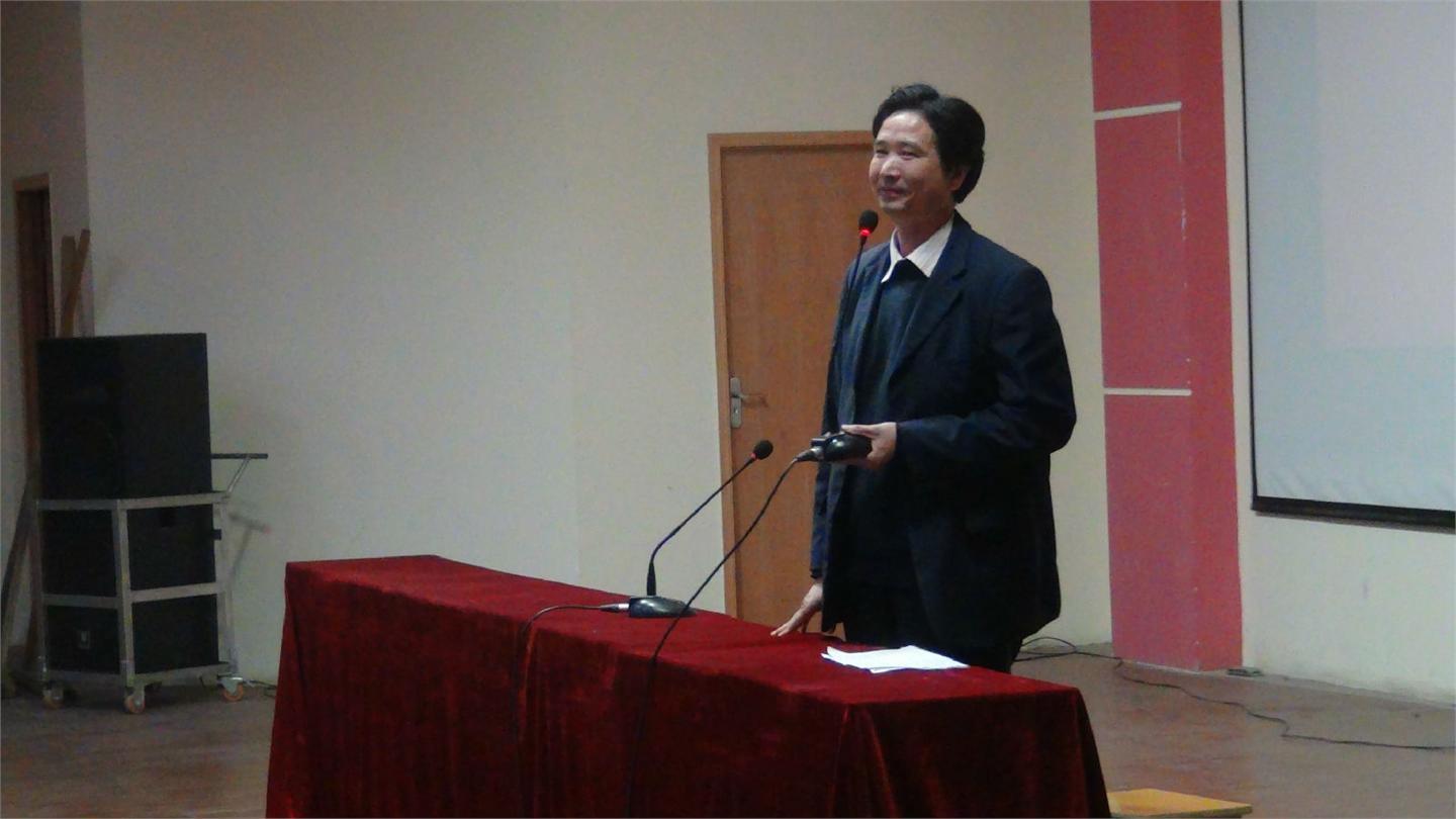 第二期英语俱乐部开班仪式14.11.5晚