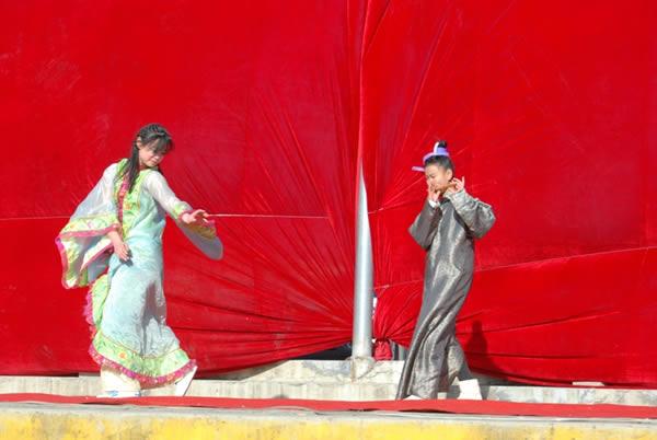 师生共同庆祝2015年元旦