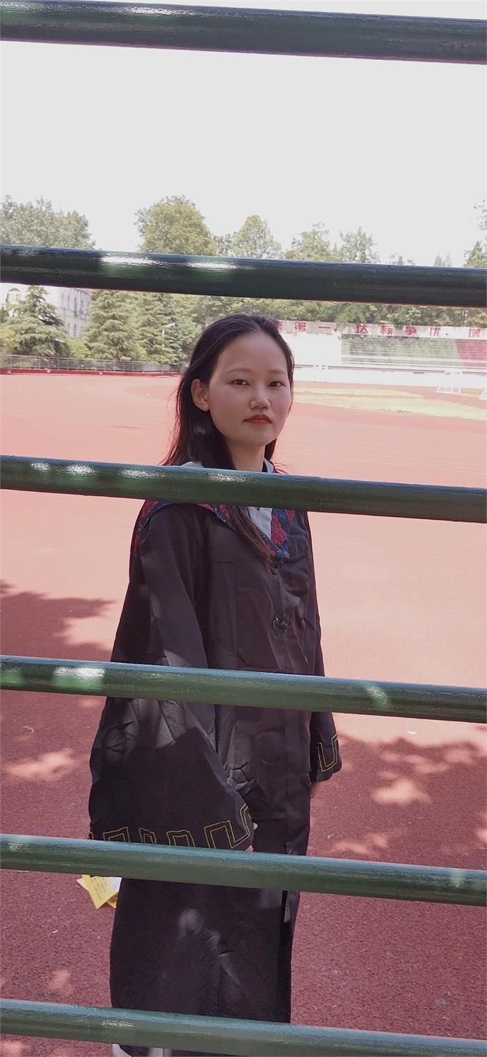 地理教师魏东煜